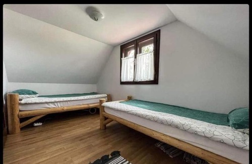 Sicasau House | Csobogó Patak Vendégház