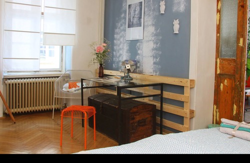Donji Grad House | Custom designer industrial apartment breathing with live housplant green walls