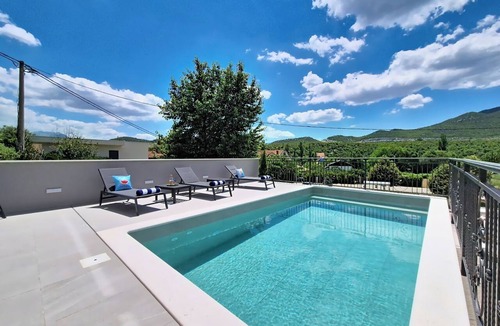 Blato na Cetini House | Dalmata by Interhome