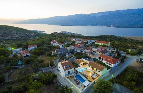 Vinjerac Villa | Dalmatian Villa Castello Coza with pool