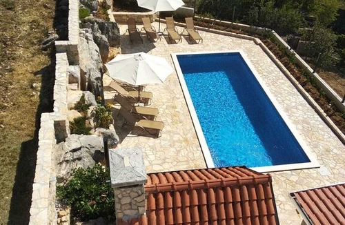 Kastel Kambelovac Apartment | Deluxe Apartment Sea View