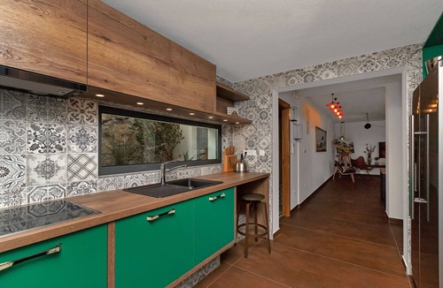 Makarska Villa | Deluxe Villa with infinity pool above the city of Makarska, top facilities