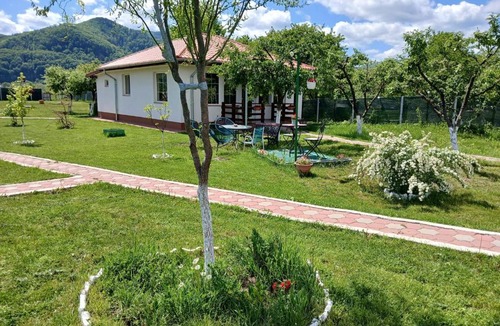 Viisoara House | Desculti prin iarba- la 6,6 km de centrul Piatra Neamt