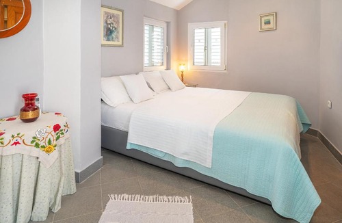 Draga Bascanska Apartment | Dila apartment