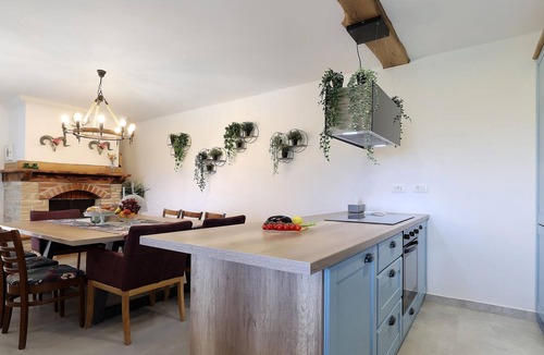 Dolenja Vas House | Do you want a unique vacation in a luxurious house in nature in Croatia with memories for a lifetime
