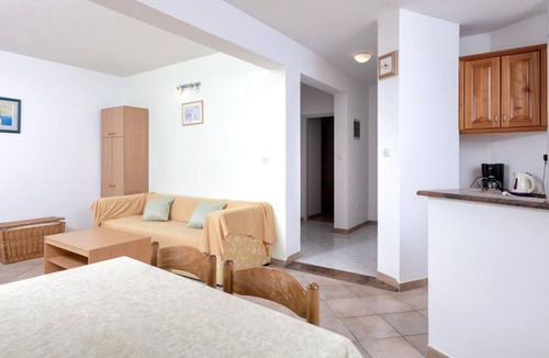 Ivan Dolac Apartment | Dolac Green Side Apartments