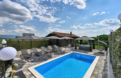 Krapina-Zagorje House | Dora Harmony House - Three bedroom Villa with the Pool