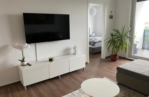 Velika Gorica Apartment | Dream Apartment VG - Self Check in - Garage