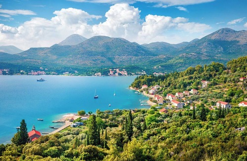 Slano Boat Rental | Dubrovnik Delight: A Luxurious Sun and Beach Sailing Experience