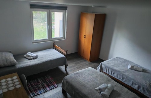 Batina Apartment | Dudov Hlad