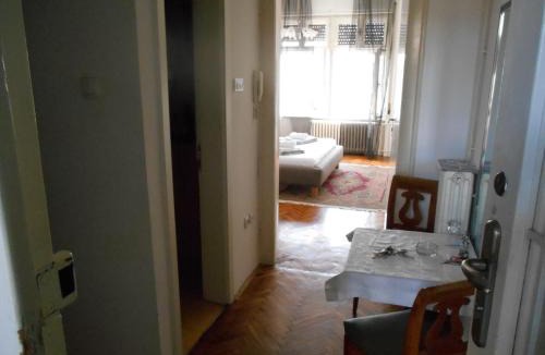 Novi Sad Apartment | Dunavski Park