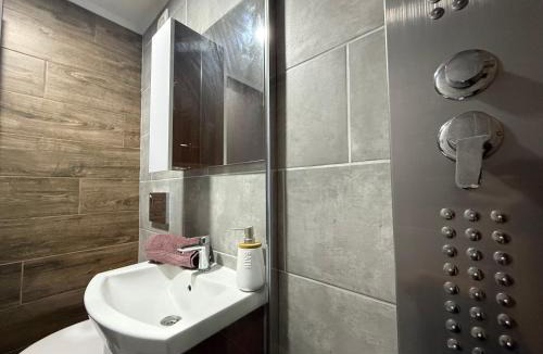 Becej House | Duplex Oasis Rooms