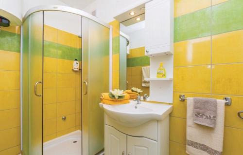 Vratarusa Apartment | E&M