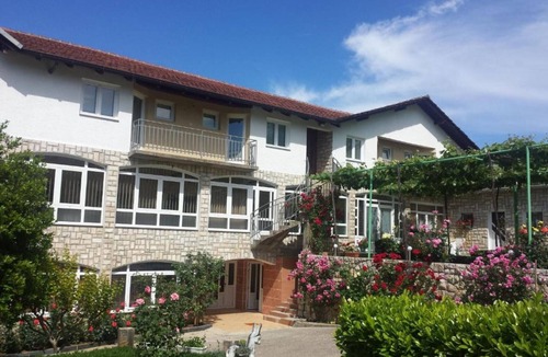 Medjugorje House | Elez Serenity Guesthouse -Triple room 2