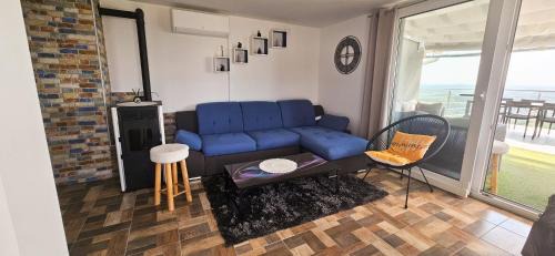 Hrascina House | Elis
