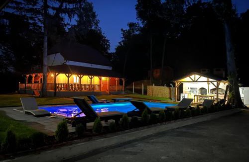 Jakovo Villa | Elowen