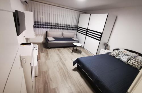 Karlovac Apartment | Ema Studio Apartman