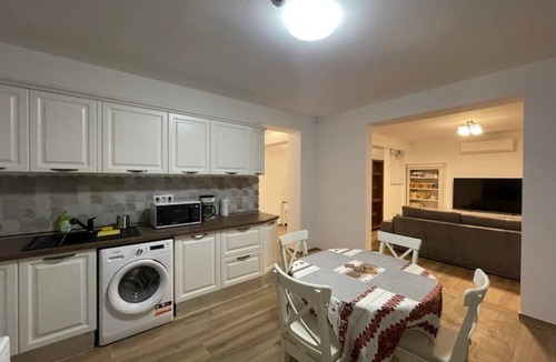 Sector 1 Apartment | Epica @Iarca Inn