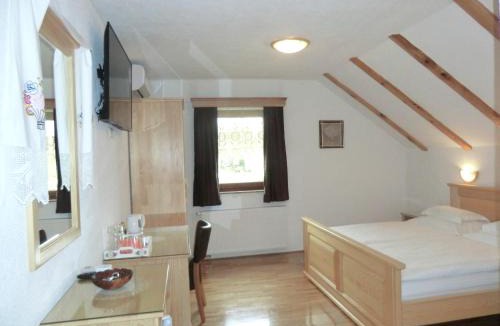 Vrelo Korenicko House | Ethno House Izvor