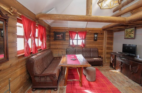 Pale Apartment | Ethno Village Dolina Mira - Two Bedroom Holiday Home (Trebević)