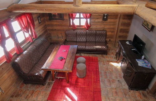 Pale Apartment | Ethno Village Dolina Mira - Two Bedroom Holiday Home (Trebević)