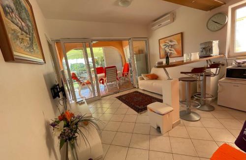 Gajac Apartment | Exclusive Apartment Croatia Sun and Sea View - Garden and Free Parking - Zrce
