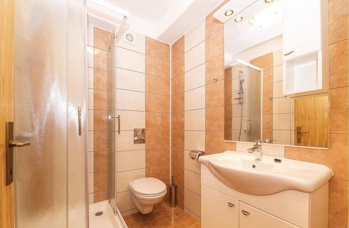 Banj Apartment | Experience the right feel-good atmosphere in these tastefully furnished apartments in the traditiona