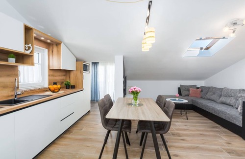 Spadici Apartment | Extravagant flat just 250 metres from the beach with private balcony, barbecue, WiFi