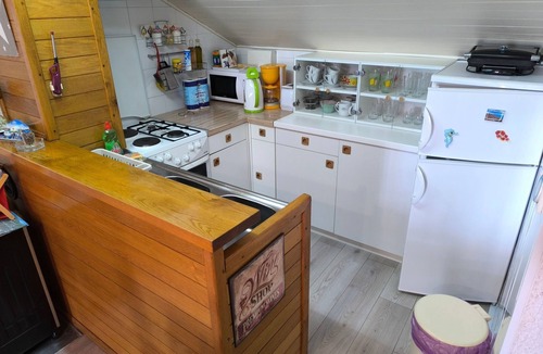 Zaboric House | für 3 Personen + 1 Kind ca. 68 m² in Žaboric, Dalmatien (Gespanschaft Sib by Interhome