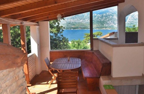 Vinjerac Apartment | für fünf Personen mit Balkon by Interhome