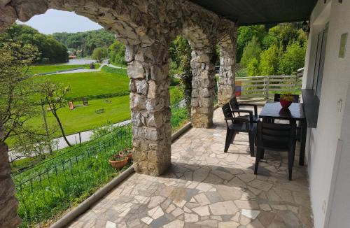 Vinica Apartment | Family apartman Vinica