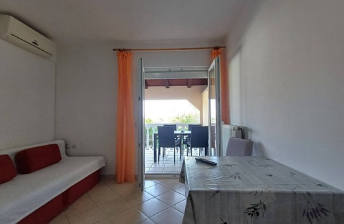 Skrbcici Apartment | Family-friendly apartment Pinea 3°, quiet location, air-conditioned, up to 3 persons