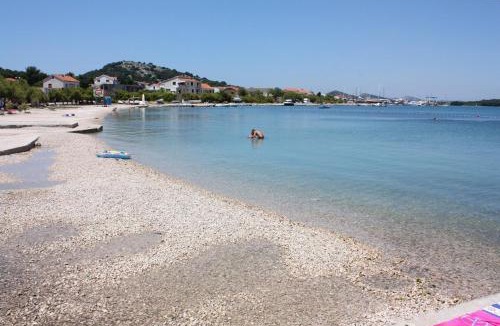 Susica Apartment | Family-friendly apartments with swimming pool Murter - 16655