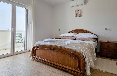 Fiorini House | Family friendly house with a swimming pool Fiorini, Novigrad (K-21535)