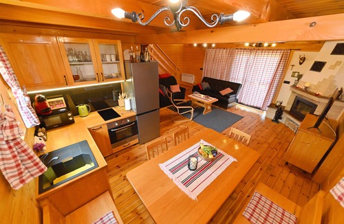 Duga Resa House | Family-friendly house with hot tub Mihalić Selo, Karlovac (K-22351)