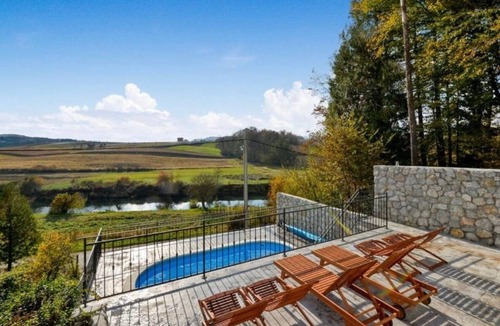 Karlovac House | Family friendly house with a swimming pool Karlovac (K-22089)