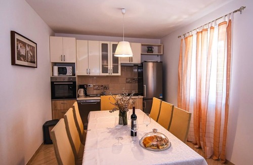 Dol House | Family friendly house with a swimming pool Dol, Brač (K-25954)