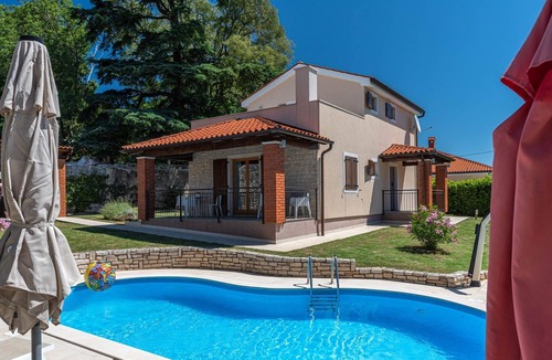 Farini House | Family friendly house with a swimming pool Višnjan, Central Istria - Središnja Istra (K-25129)