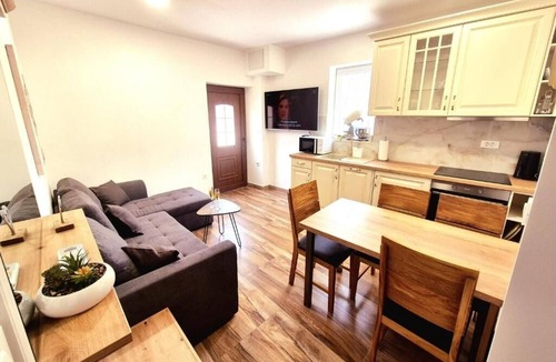 Vrlika House | Family friendly house with a swimming pool Maovice, Zagora (K-24726)