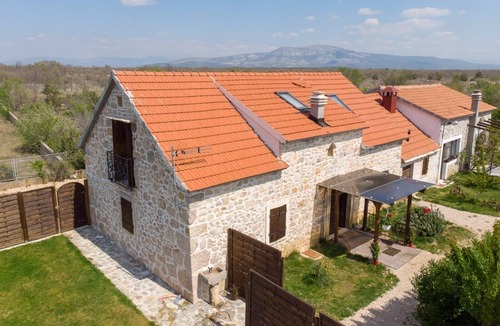 Bogatic House | Family friendly house with a swimming pool Bogatić, Krka (K-17168)