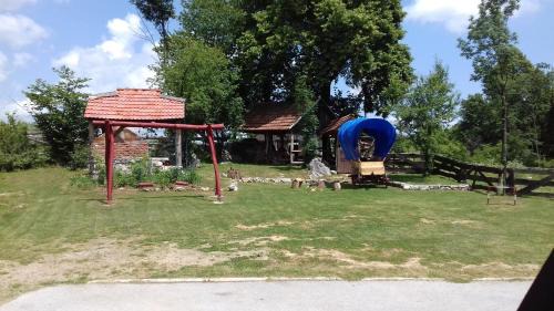 Catrnja House | Family friendly house with a parking space Catrnja, Plitvice - 17664