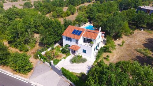 Trilj House | Family friendly house with a swimming pool Bisko, Zagora - 18181