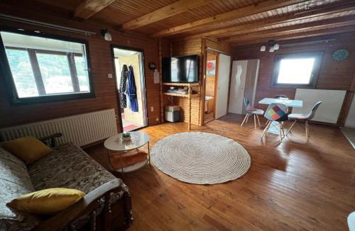 Mace House | Family-friendly house with hot tub Veliki Komor, Zagorje - 23212
