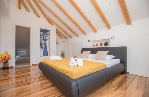 Sibenik House | Family Home Petković
