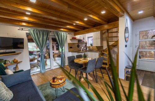 Plaski Ski Chalet | Family Oasis, Plaški