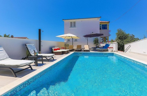 Okrug Gornji Cabin | Family Villa with private pool and fantastic sea view for 12 people