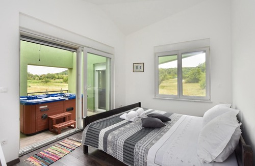 Trilj House | Fantastic, spacious and modern vacation home with pool in beautiful green surroundings.