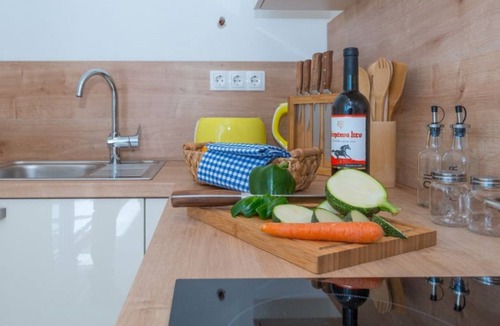 Sukosan Apartment | Fantastically beautiful apartments 2 minutes to the beach Pool in the houseHappyHavenHouse