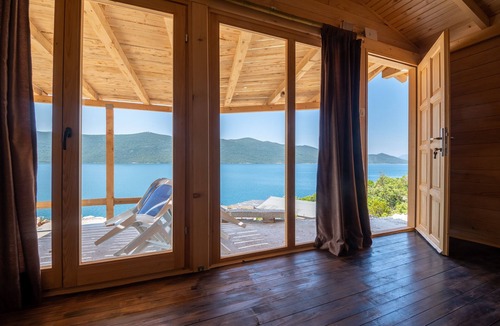 Herzegovina-Neretva Canton Apartment | Feral Beach - One Bedroom Apartment with Sea View 4