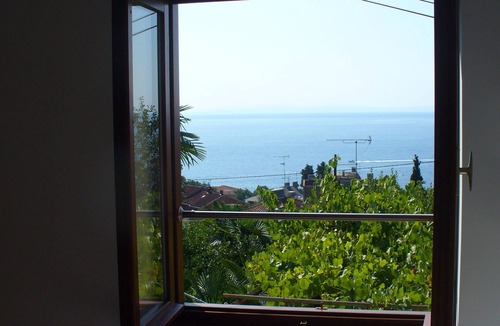 Opatija Apartment | Ferienahus VRUTKI - vacation home with 2 floors and a beautiful terrace